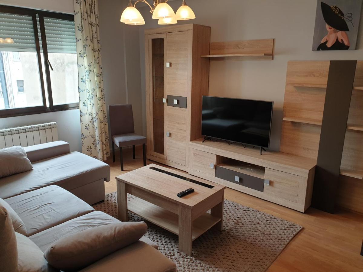 Apartamento Incluye Parking!gascona Oviedo, Luminoso, Acogedor *